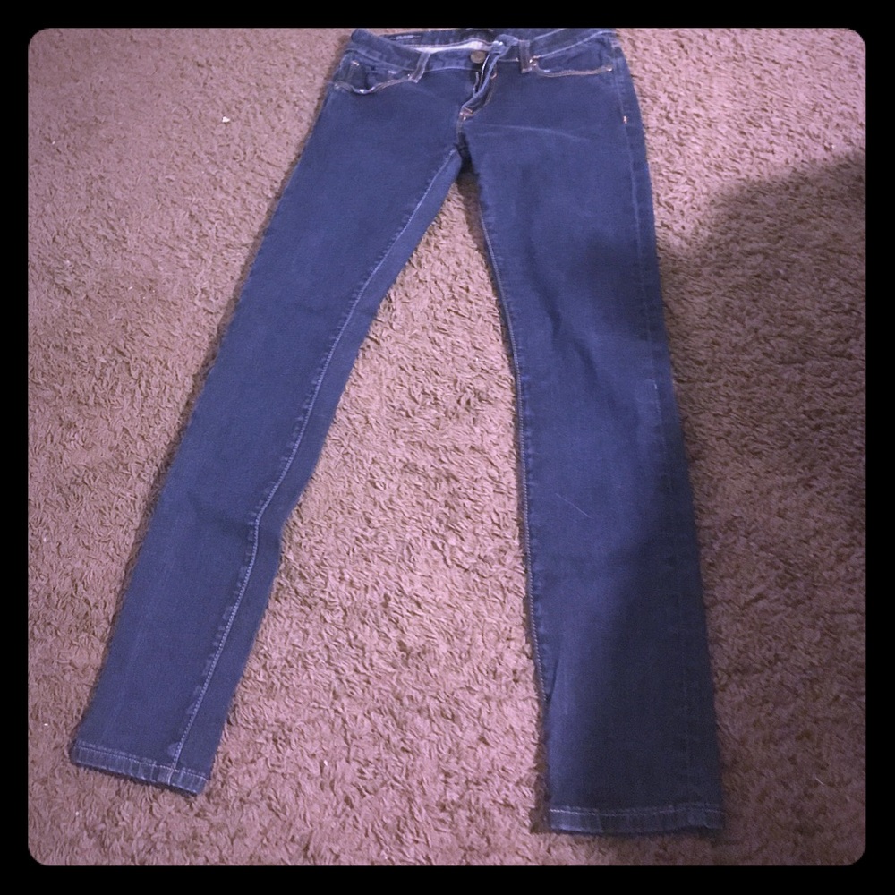 Virgo’s studio jeans size 3-4 or 27